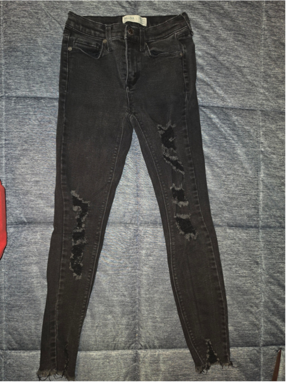 Women's Mudd Black Distressed Skinny Jeans Size 1